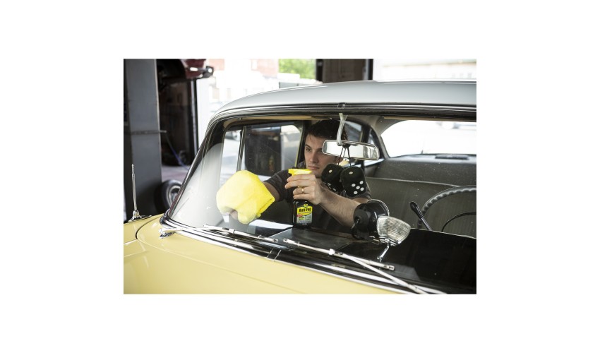 How to Stop Your Windscreen Fogging Up